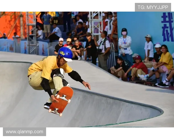 上海滑板队的奋斗与荣耀：极限运动联赛的精彩旅程与突破时刻